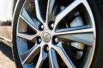 Lexus ES300h 2016 года